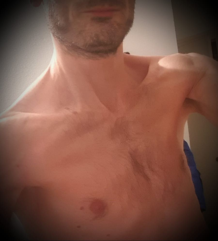 Profil de Nacim, 26 ans, Annonce gay à Ottignies-Louvain-la-Neuve (Brabant wallon)
