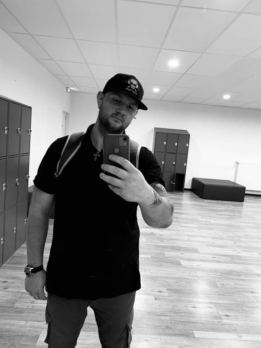 Profil de Yuma, 26 ans, Annonce gay à Braine-le-Château (Brabant wallon)