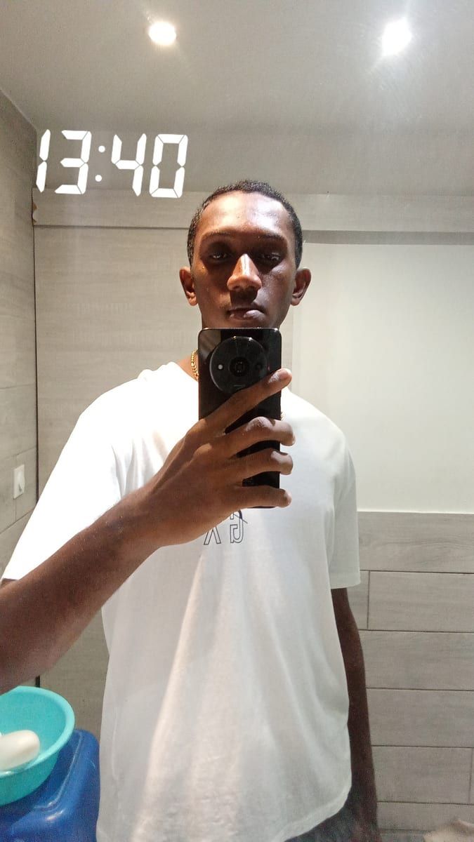 Profil de Elyan, 27 ans, Annonce gay à Nivelles (Brabant wallon)