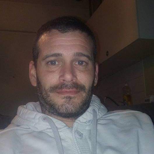 Gexan - Annonce gay à Mont-Saint-Guibert Profil de Gexan, 22 ans, Annonce gay à Mont-Saint-Guibert (Brabant wallon)