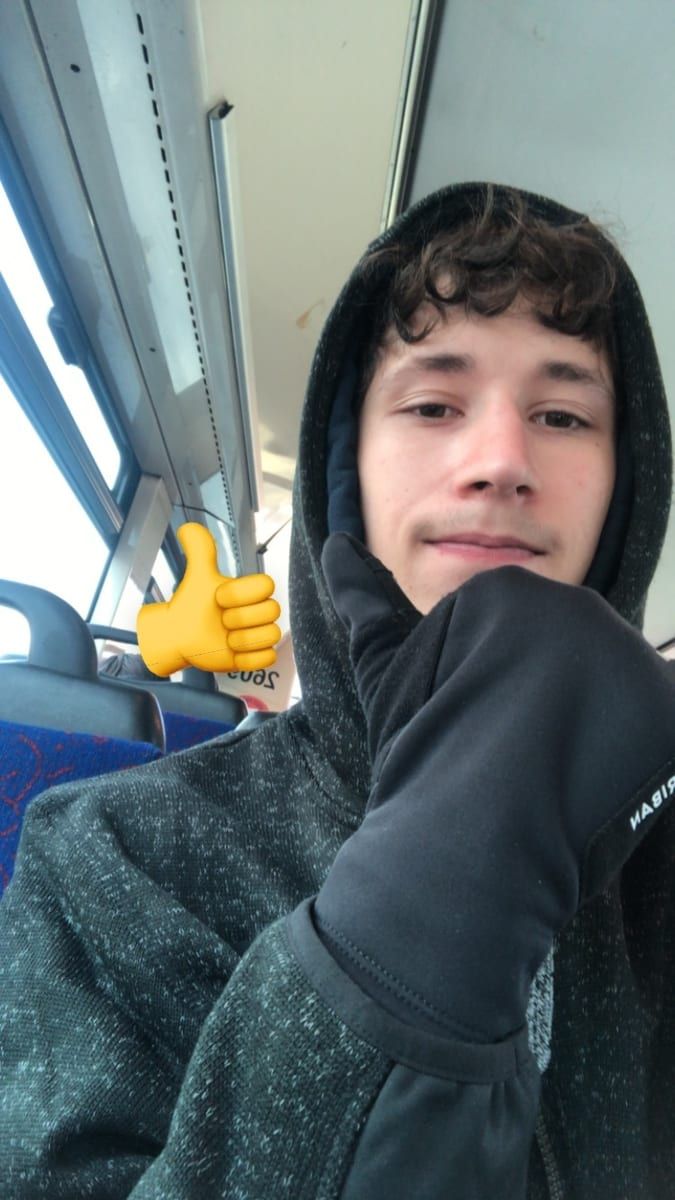 Profil de Richelet, 30 ans, Annonce gay à Jodoigne (Brabant wallon)