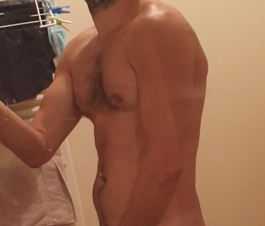 Harone - Annonce gay à Hélécine Profil de Harone, 41 ans, Annonce gay à Hélécine (Brabant wallon)