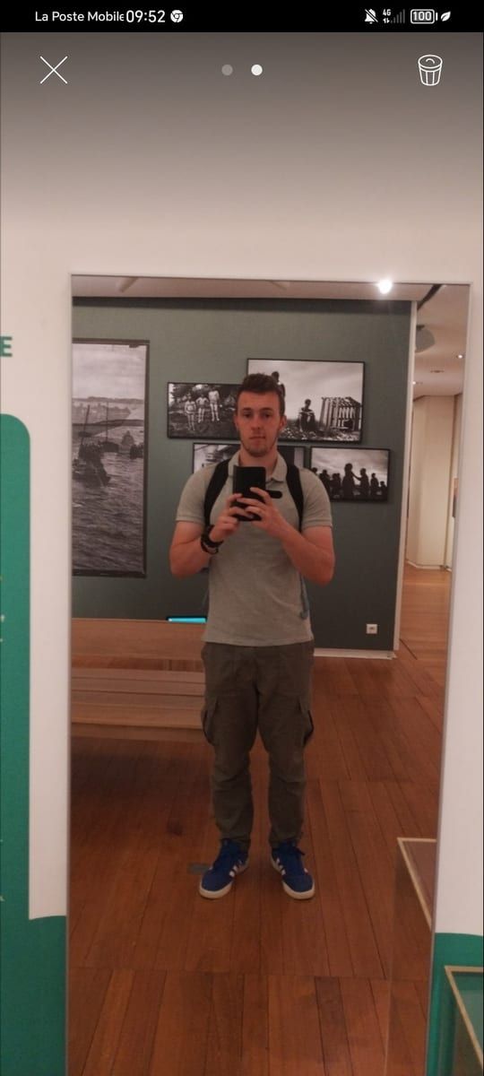 Profil de Zacchary, 24 ans, Annonce gay à Chastre (Brabant wallon)