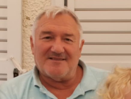 Ayham - Annonce gay à Ittre Profil de Ayham, 39 ans, Annonce gay à Ittre (Brabant wallon)