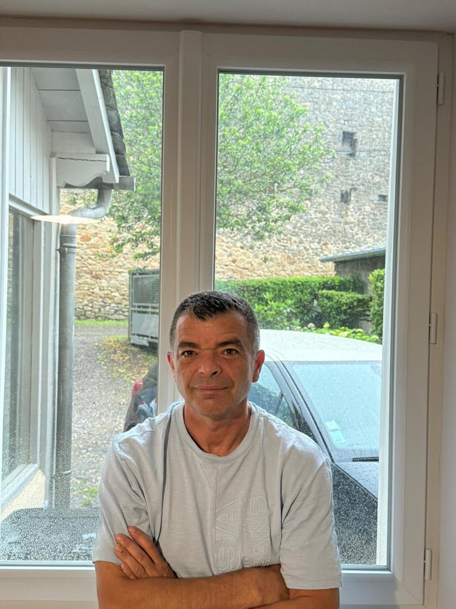 Samih - Annonce gay à Wavre Profil de Samih, 27 ans, Annonce gay à Wavre (Brabant wallon)