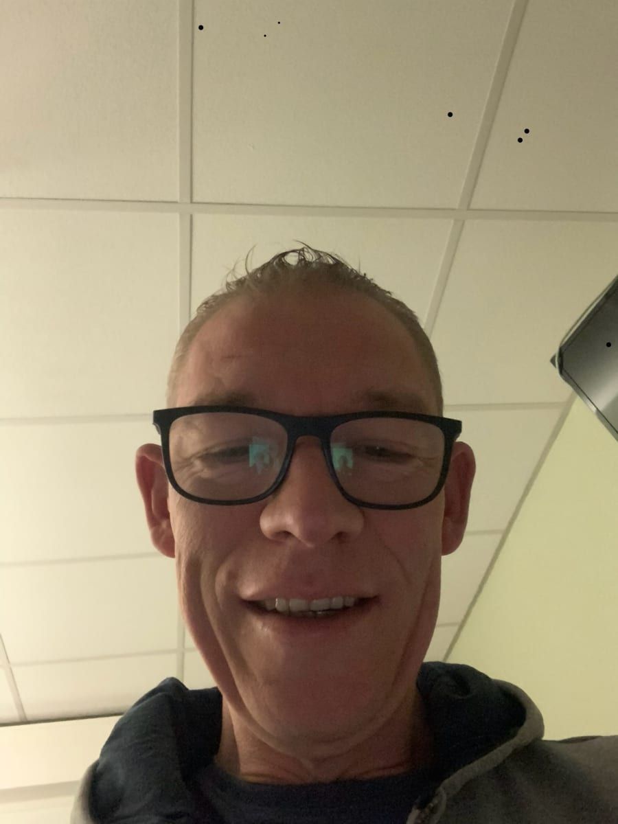 Profil de Paul, 25 ans, Annonce gay à Villers-la-Ville (Brabant wallon)